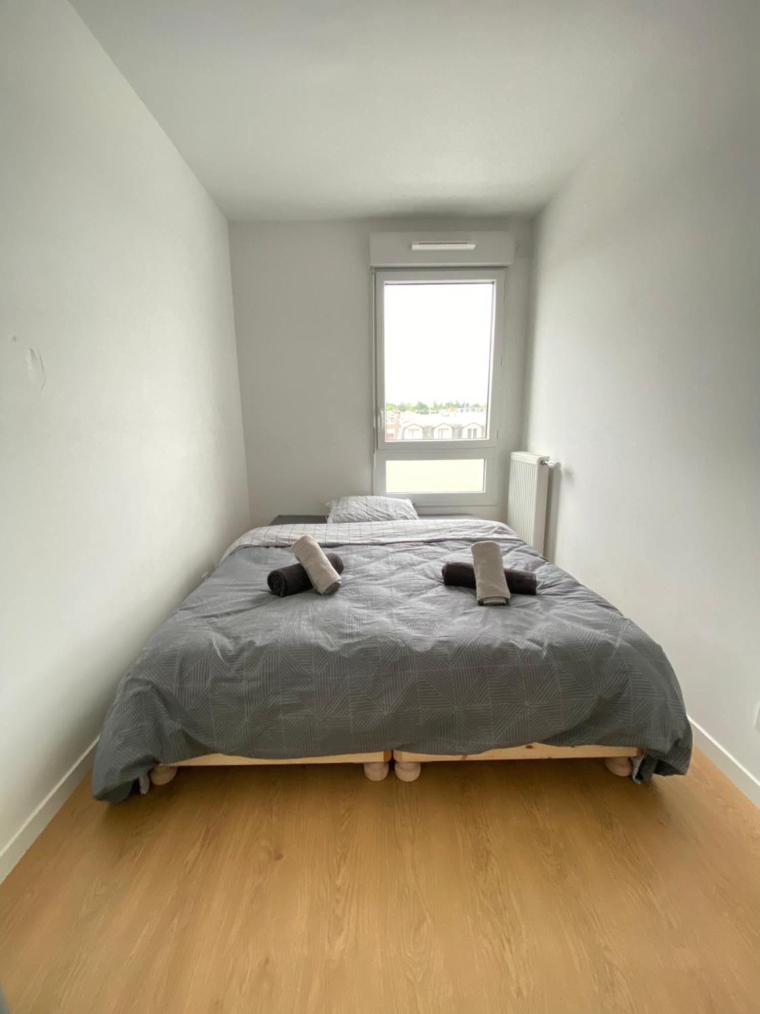 Charme Citadin Apartment Villemomble Ngoại thất bức ảnh
