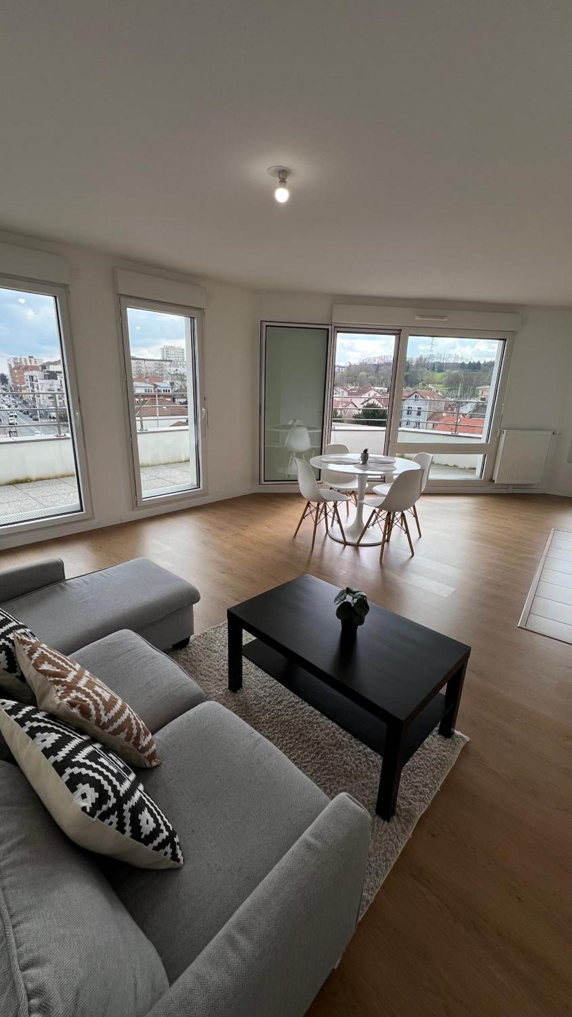 Charme Citadin Apartment Villemomble Ngoại thất bức ảnh